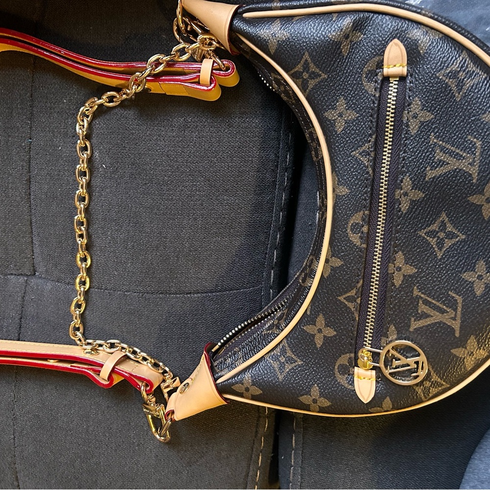 Louis Vuitton Black and Gold Monogram loop Bag